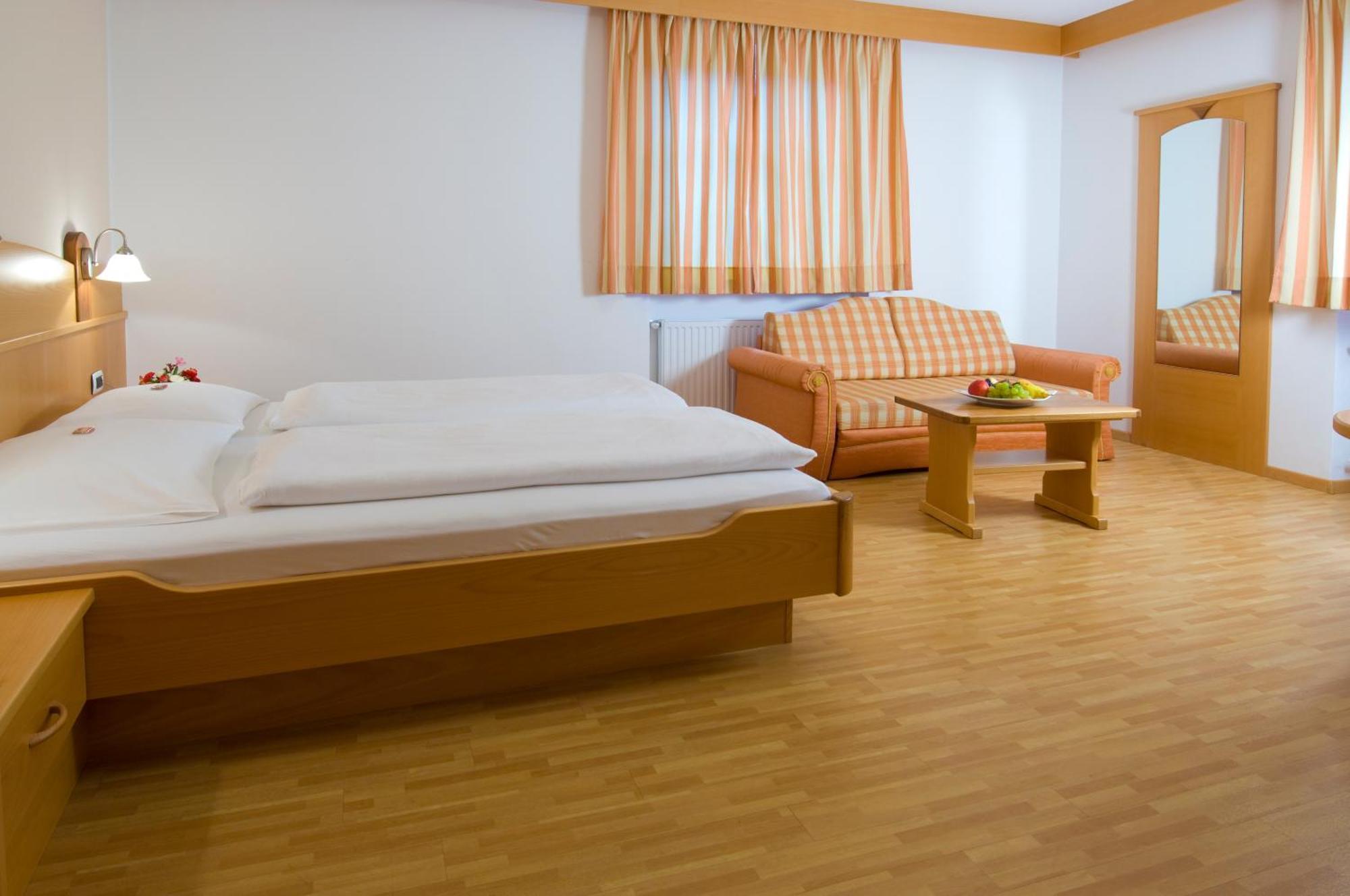 Hotel Loewenwirt Чермес Экстерьер фото