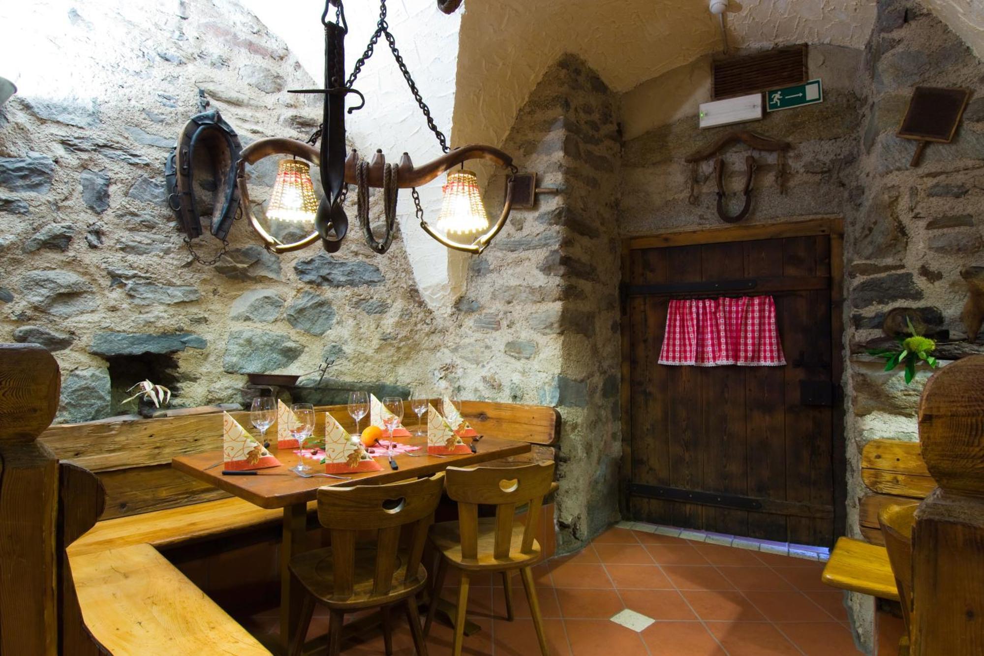 Hotel Loewenwirt Чермес Экстерьер фото