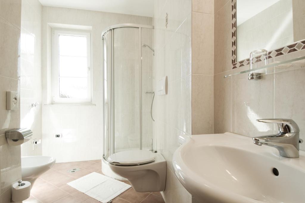 Hotel Loewenwirt Чермес Номер фото